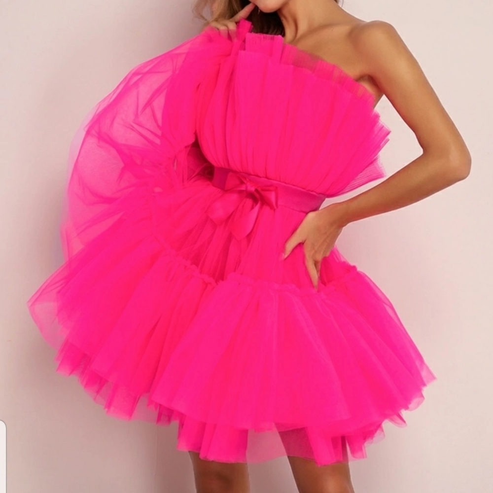 New SHEIN Bright Pink Tulle Dress